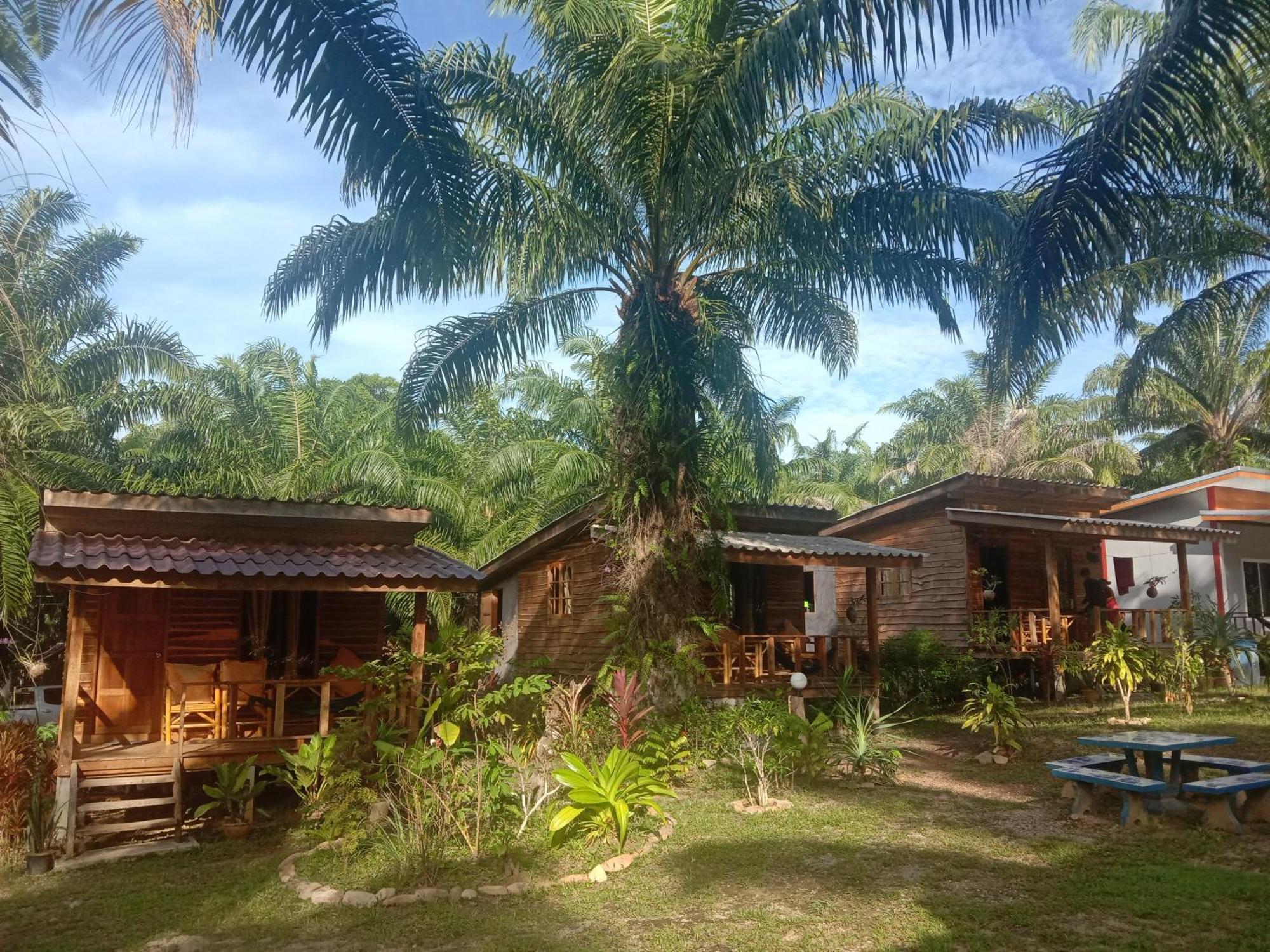 玛达兰达麦考度假酒店 Ko Lanta 客房 照片